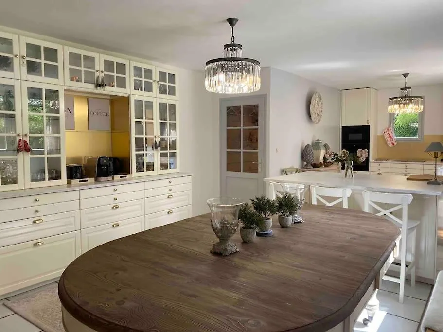 Holiday home Maison Etoile - Explore Oisans, Fabulous House For 10 Guests, Allemond